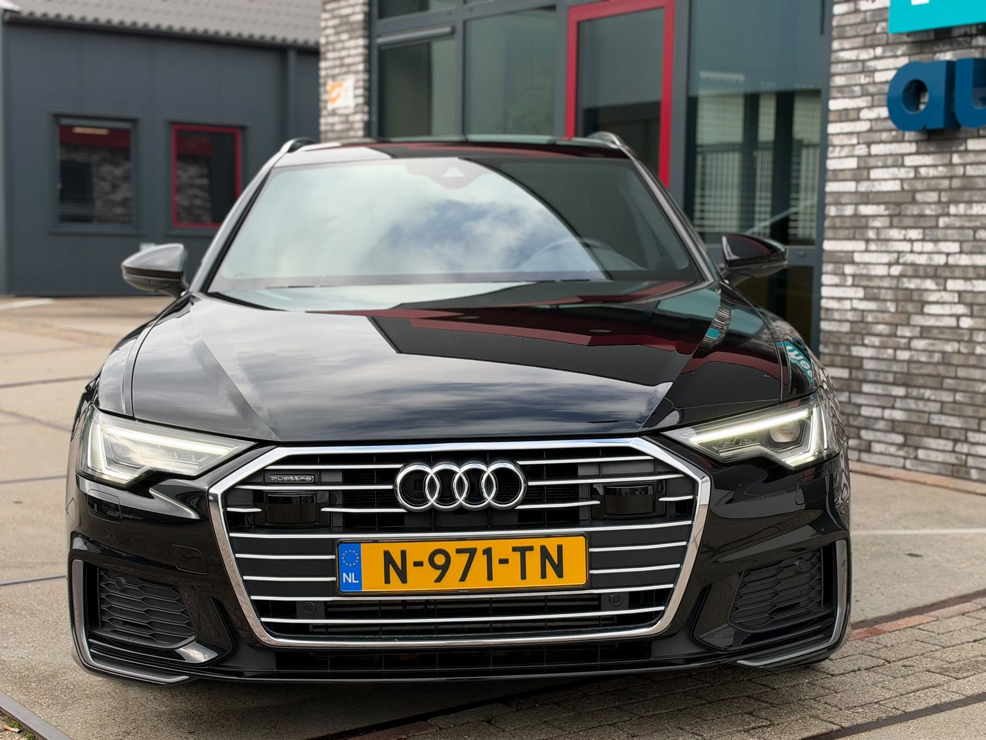 Audi A6 Avant 55 TFSI e quattro Competition S-LINE (2021), foto 34