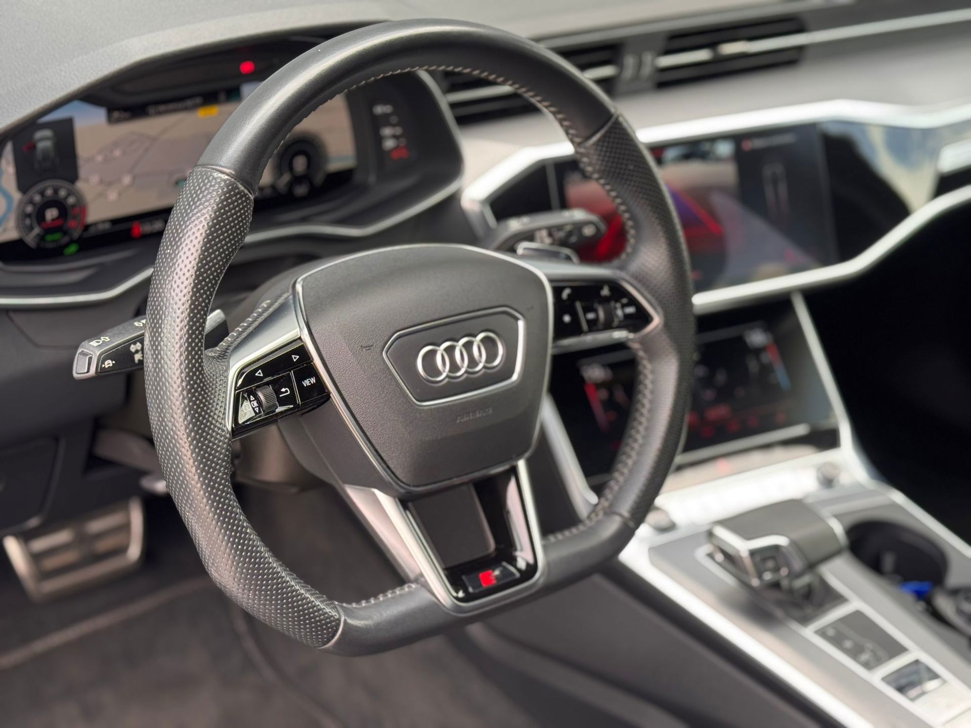 Audi A6 Avant 55 TFSI e quattro Competition S-LINE (2021), foto 6
