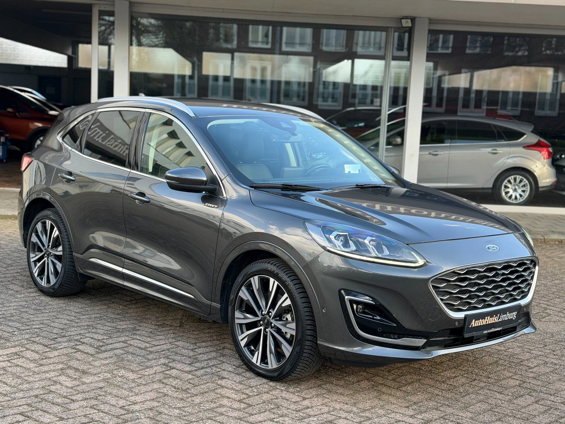 Ford Kuga 2.5 PHEV Vignale (2021), foto 2