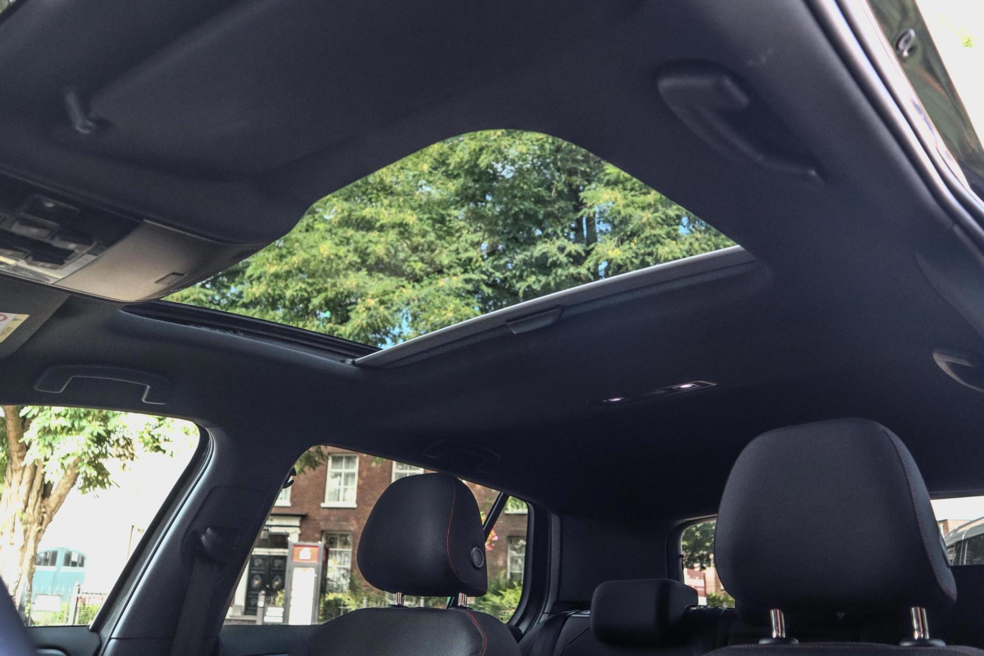 Volkswagen Golf 2.0 TSI GTI Performance (2018), foto 18