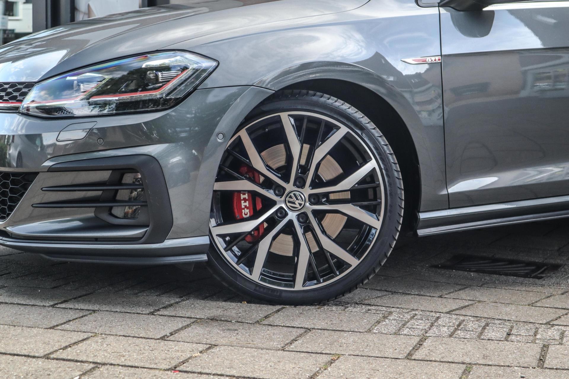 Volkswagen Golf 2.0 TSI GTI Performance (2018), foto 3