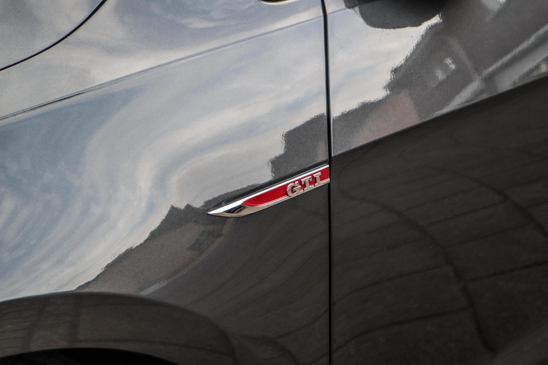 Volkswagen Golf 2.0 TSI GTI Performance (2018), foto 4