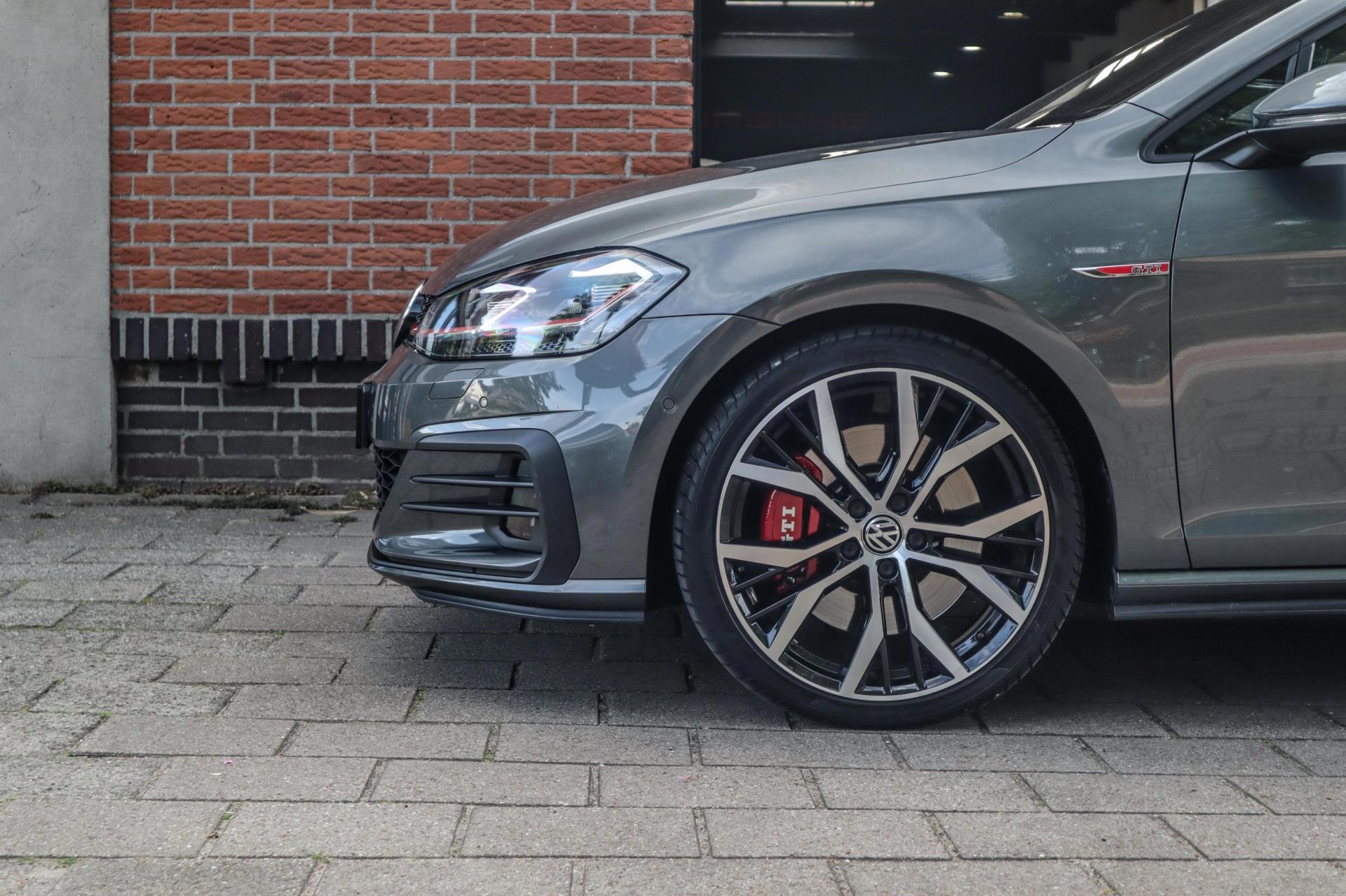 Volkswagen Golf 2.0 TSI GTI Performance (2018), foto 8