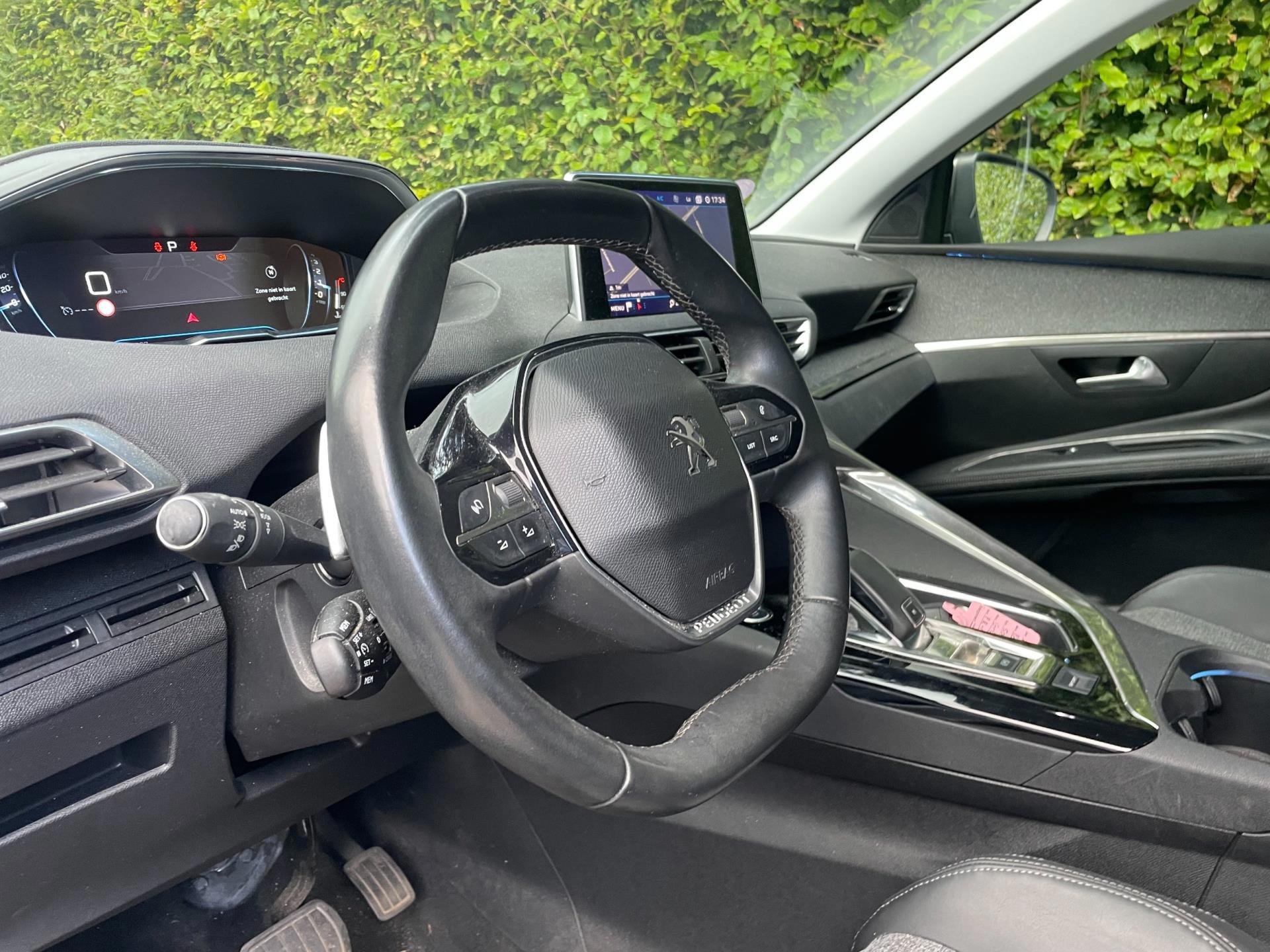Peugeot 5008 1.2 PureTech Allure-Camera-7 Pers-NL auto-18"-1 (2017), foto 11