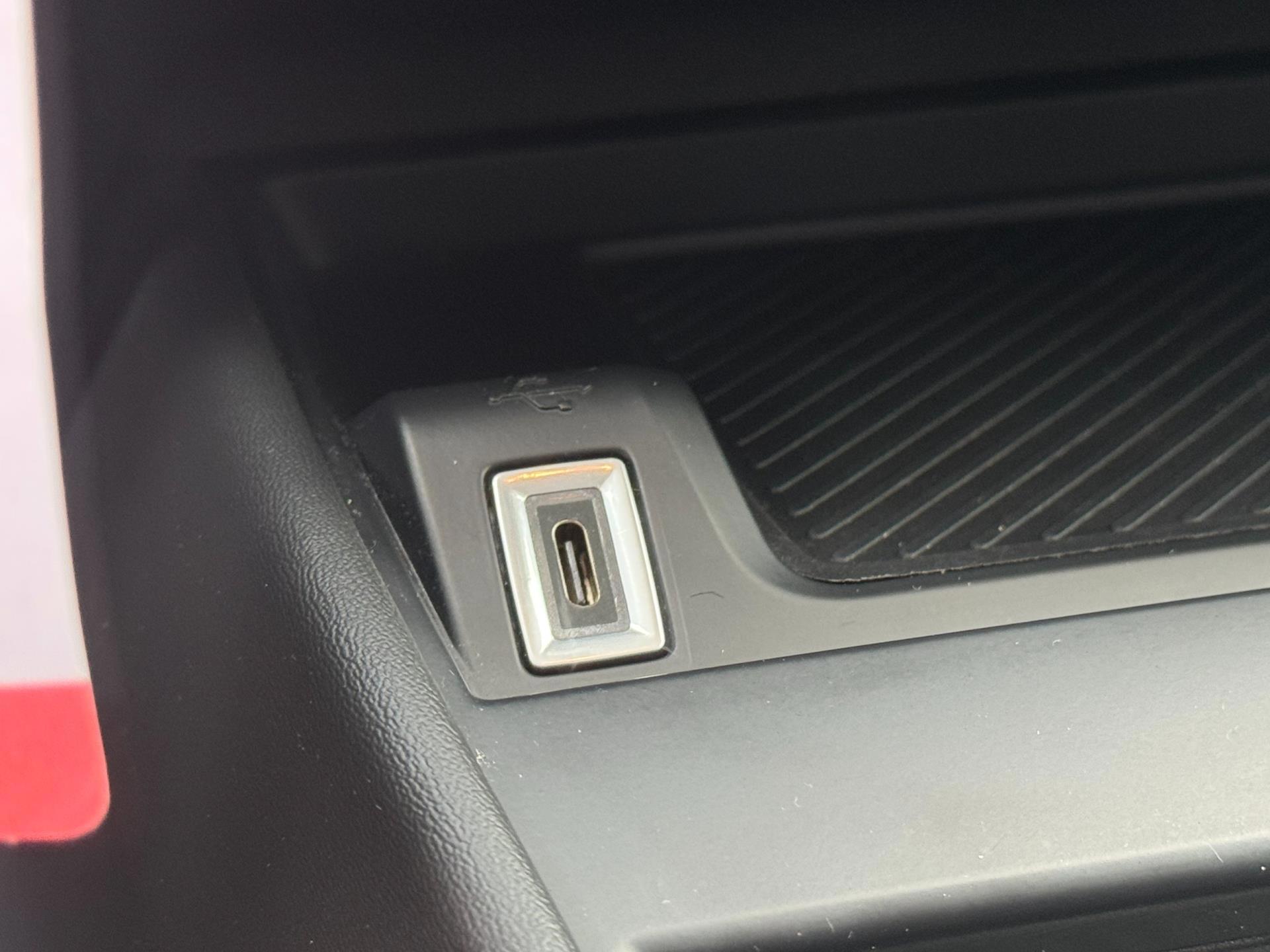 Citroen C4 1.2 Puretech Feel AFNEEMBARE (2021), foto 34