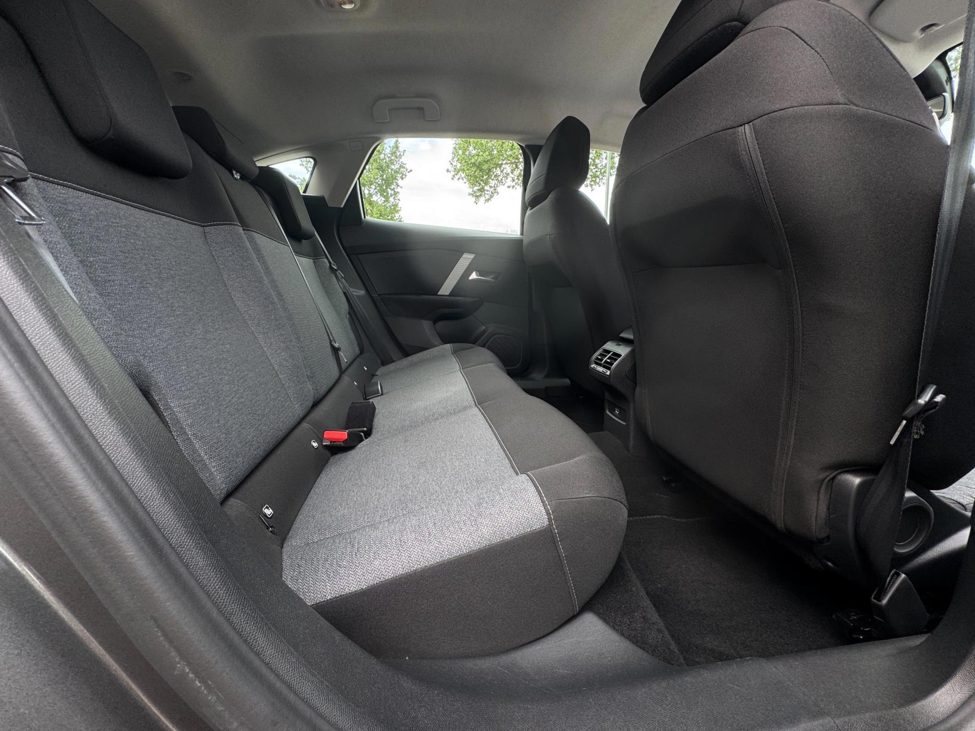 Citroen C4 1.2 Puretech Feel AFNEEMBARE (2021), foto 40