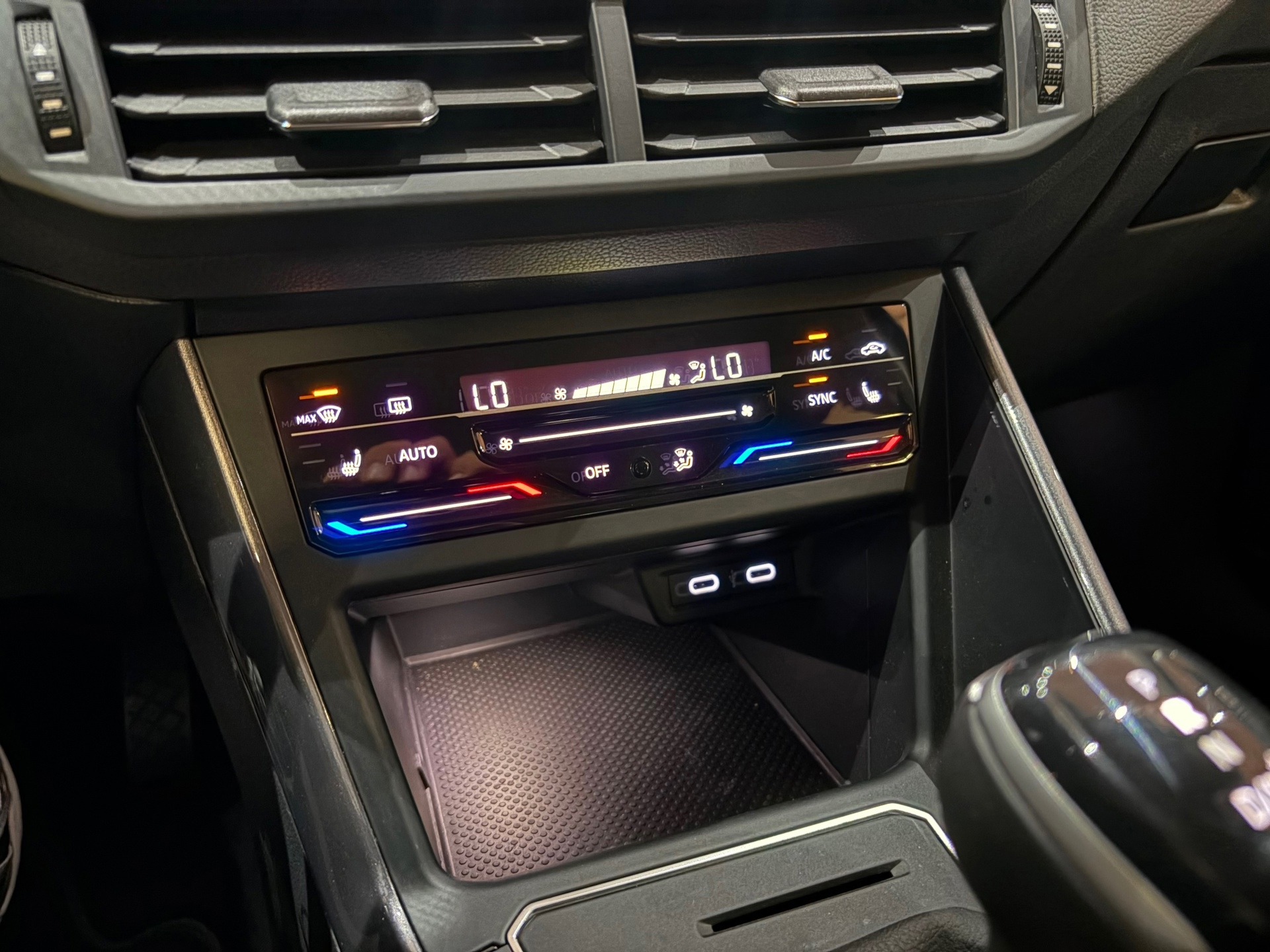 Volkswagen Polo 1.0 TSI Style DSG Virtual IQ LIghts (2021), foto 31