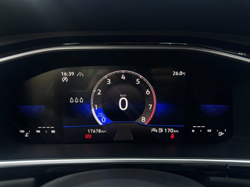 Volkswagen T-Roc 1.0 TSI R-Line IQ-light (2024), foto 15