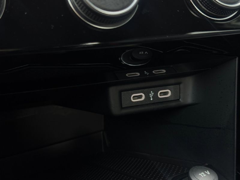 Volkswagen T-Roc 1.0 TSI R-Line IQ-light (2024), foto 32