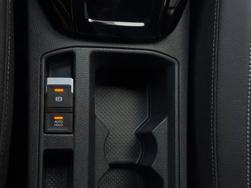 Volkswagen T-Roc 1.0 TSI R-Line IQ-light (2024), foto 33