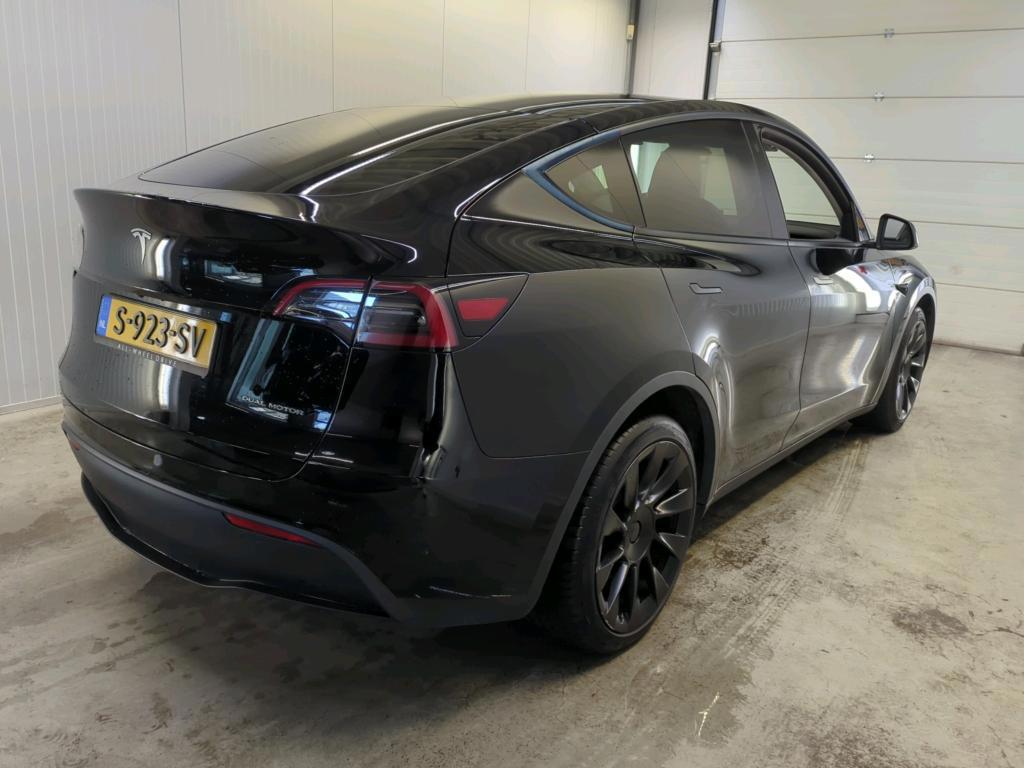 Tesla Model Y Long Range AWD 75 kWh 20" (2023), foto 4