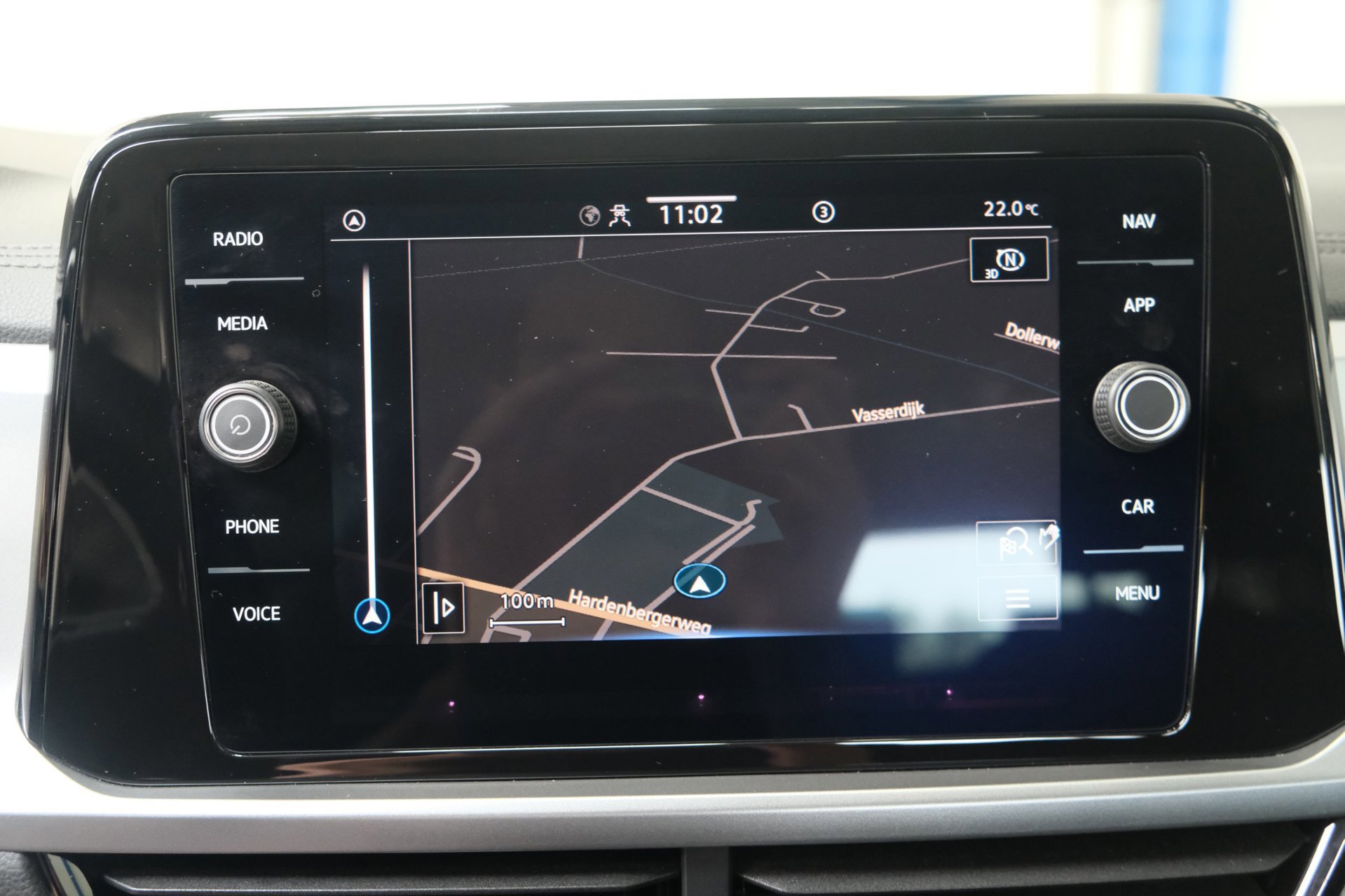 Volkswagen T-Roc 1.0 TSI Life Business (2023), foto 17