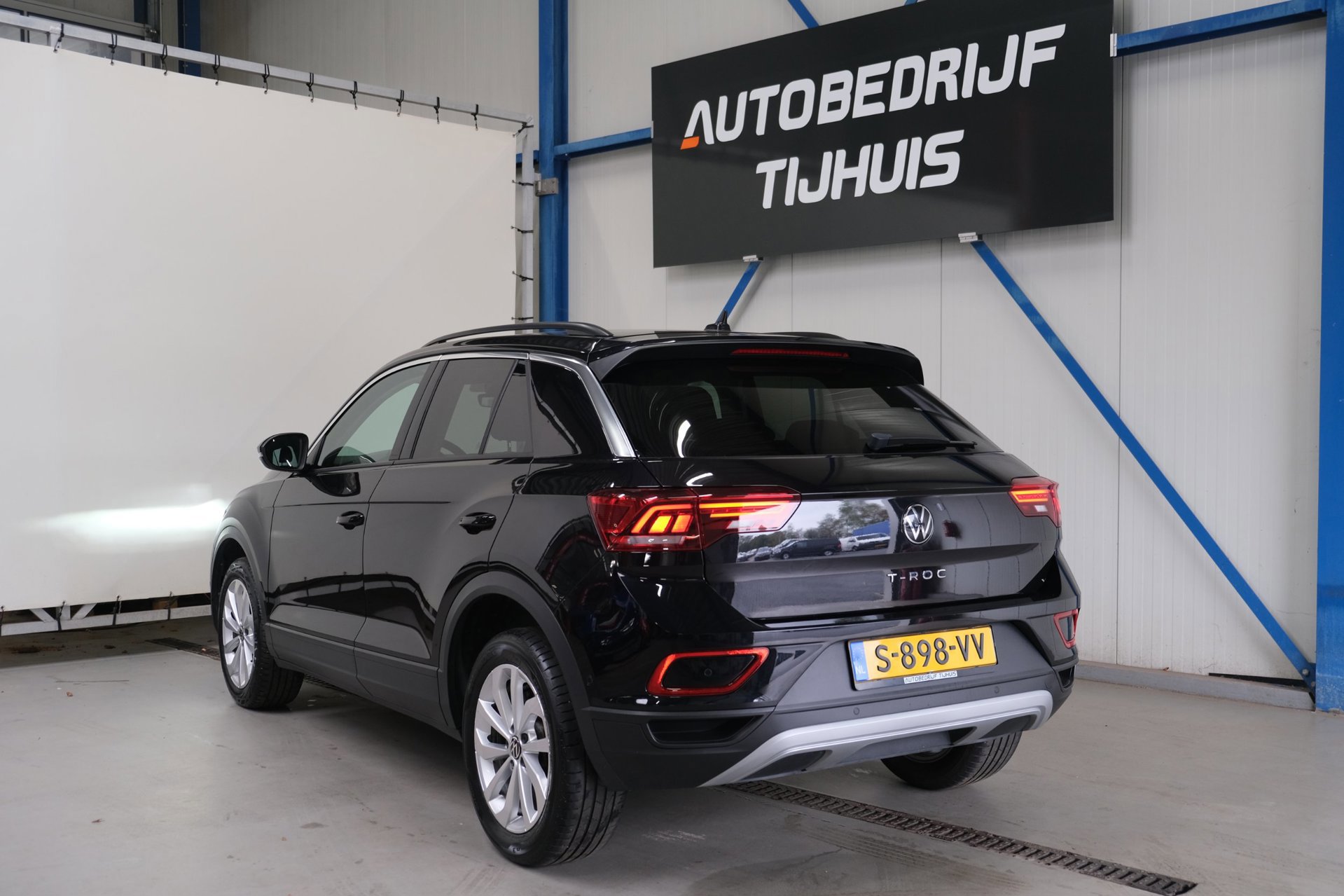 Volkswagen T-Roc 1.0 TSI Life Business (2023), foto 4