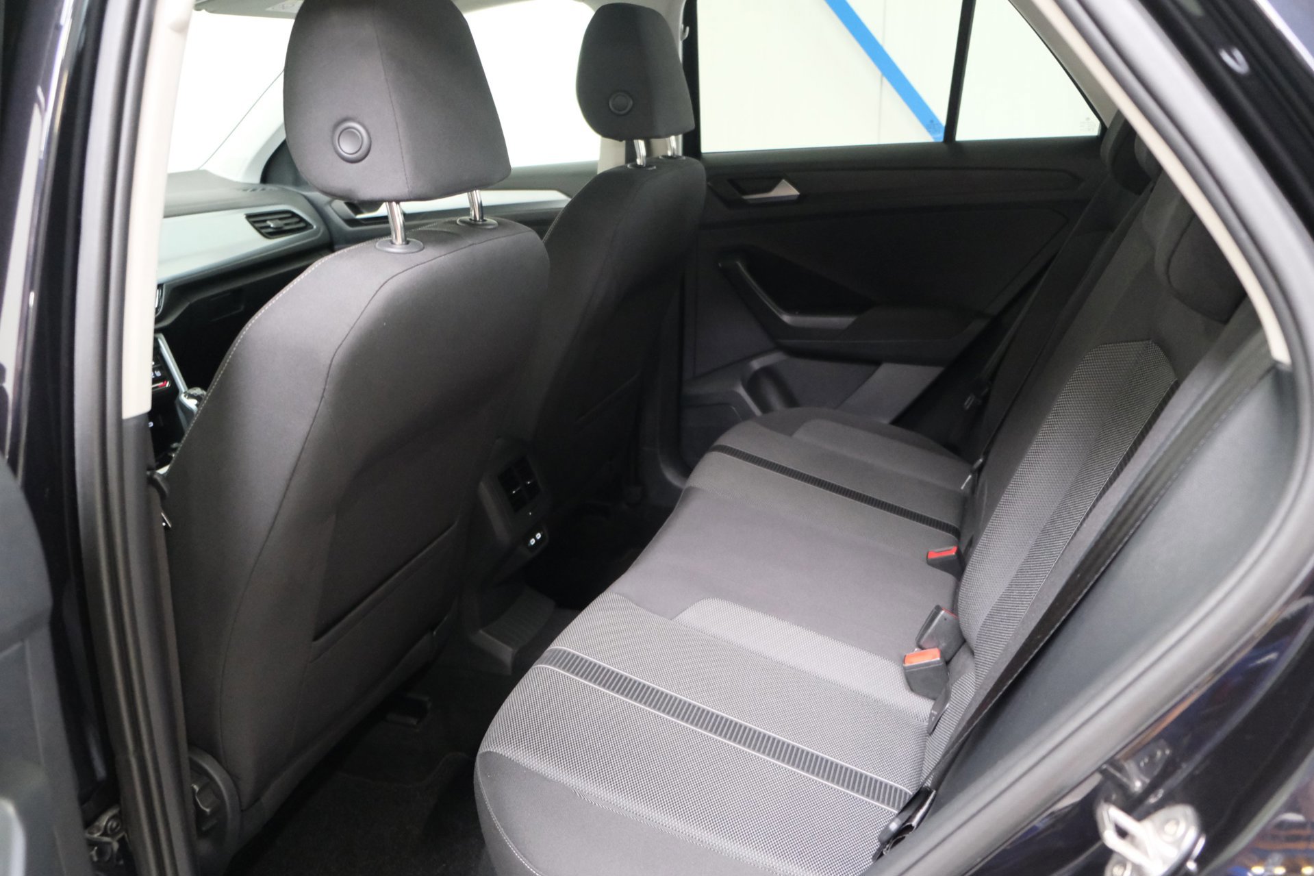 Volkswagen T-Roc 1.0 TSI Life Business (2023), foto 10