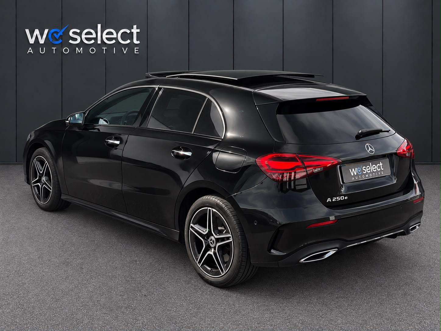 Mercedes-Benz A-klasse 250 e Star AMG Line (2024), foto 6