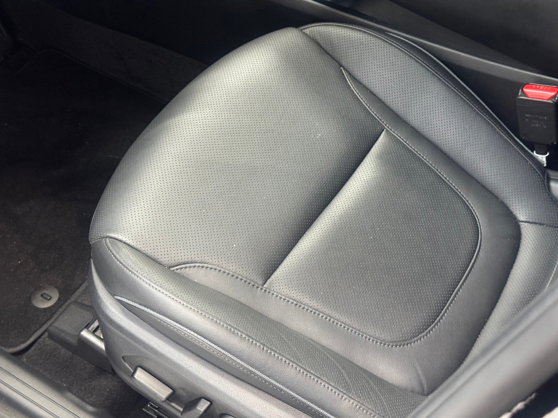 Hyundai Tucson 1.6 T-GDI PHEV Premium (2025), foto 30