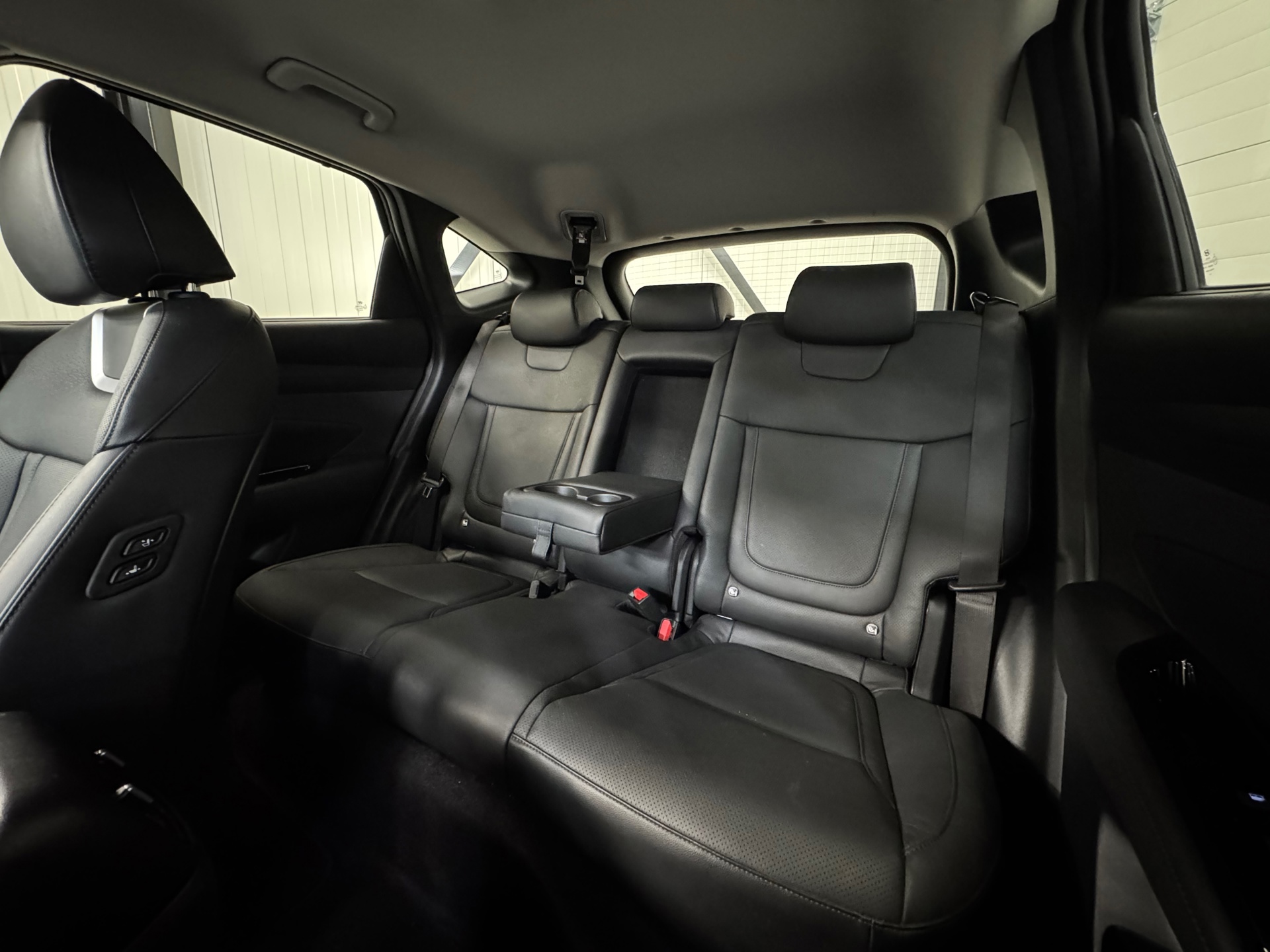 Hyundai Tucson 1.6 T-GDI PHEV Premium (2025), foto 36