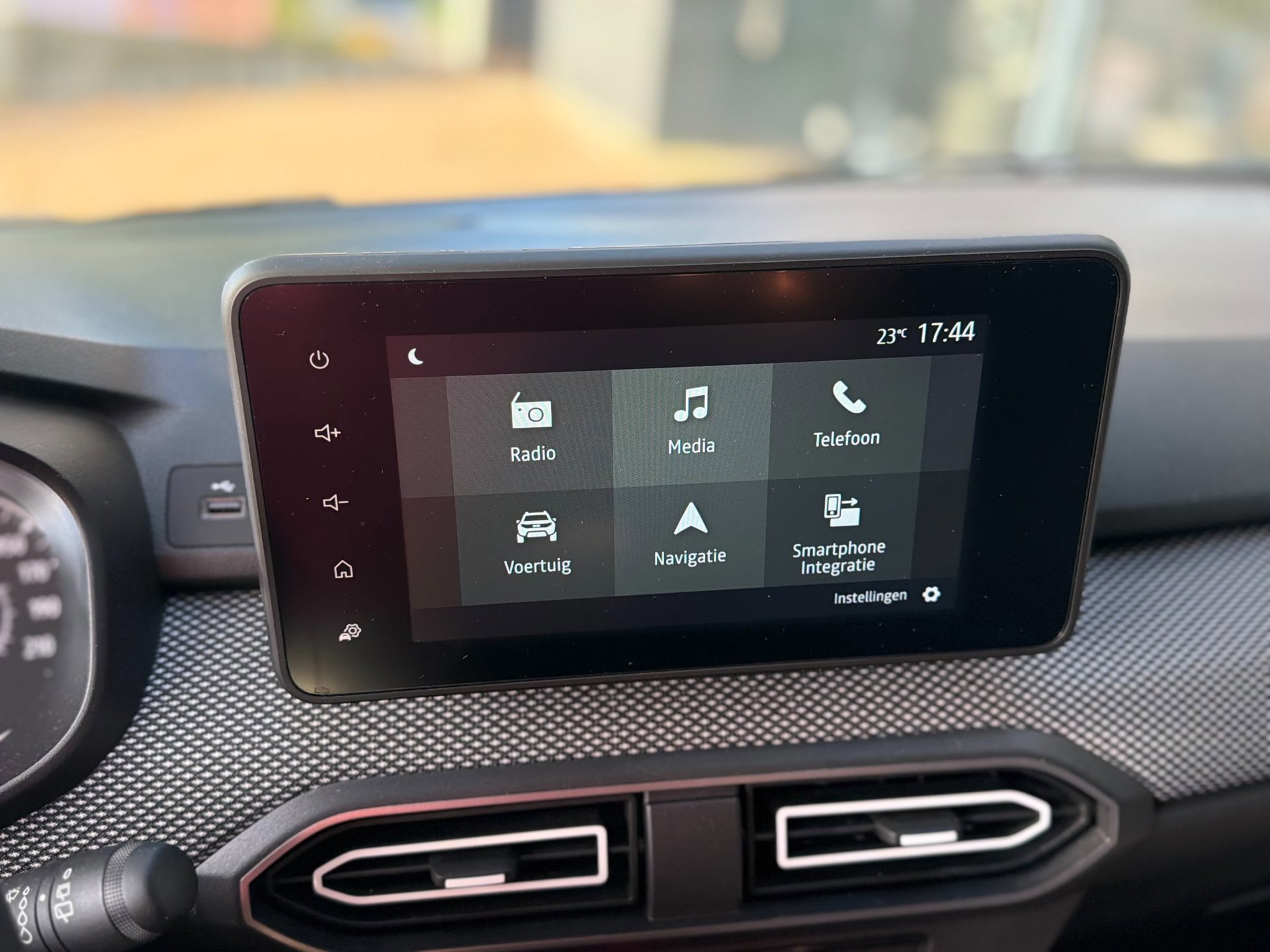 Dacia Jogger 1.0 TCe 110 Extreme (2023), foto 12