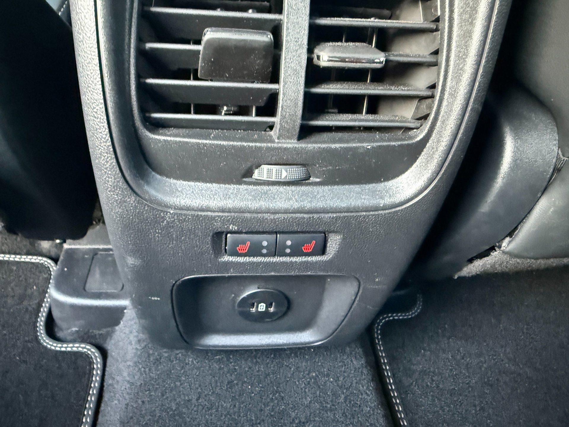 Ford Kuga 2.5 243pk PHEV Active X (2025), foto 30