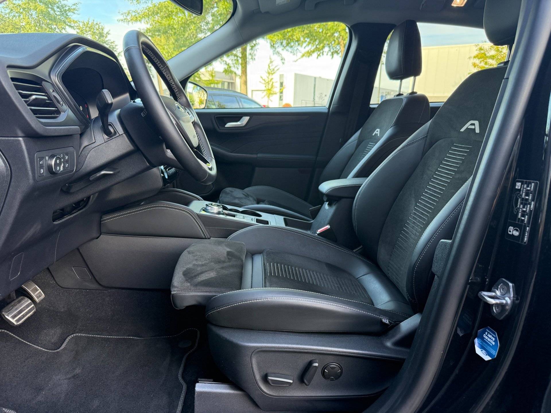 Ford Kuga 2.5 243pk PHEV Active X (2025), foto 9