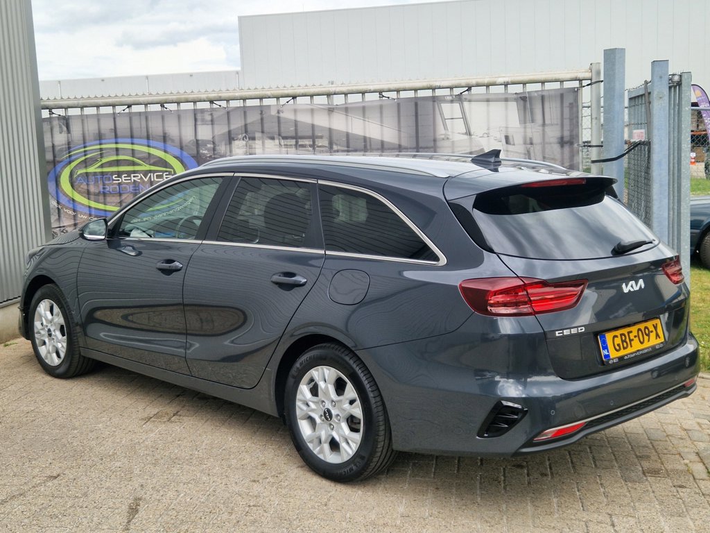 Kia Ceed Sportswagon 1.5 T-GDi DynamicPlusLine (2024), foto 3