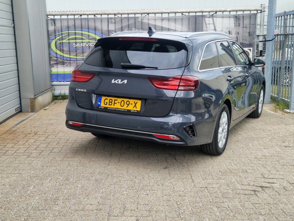 Kia Ceed Sportswagon 1.5 T-GDi DynamicPlusLine (2024), foto 4