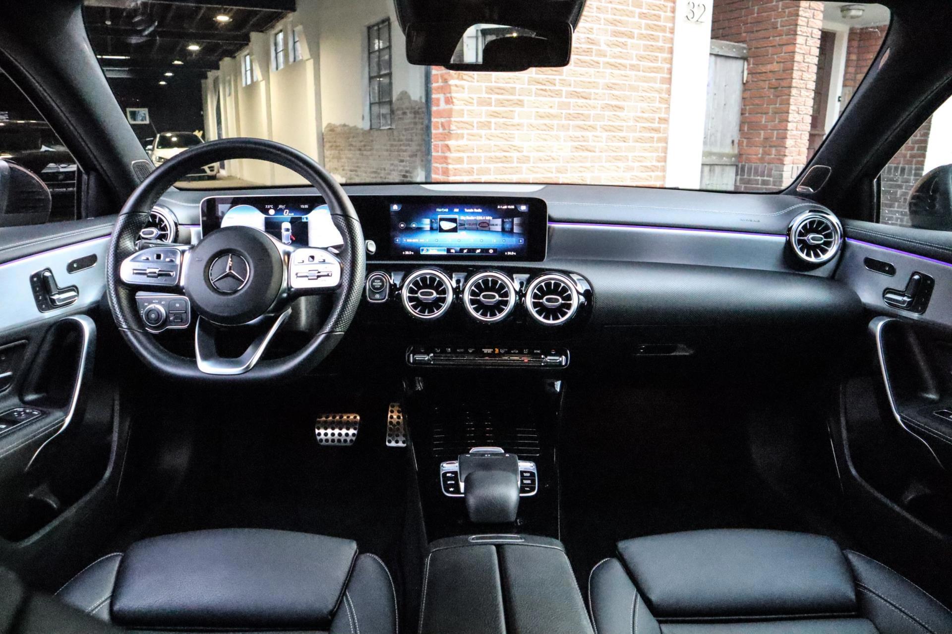 Mercedes-Benz A-klasse 220 AMG Night AMBI (2019), foto 11