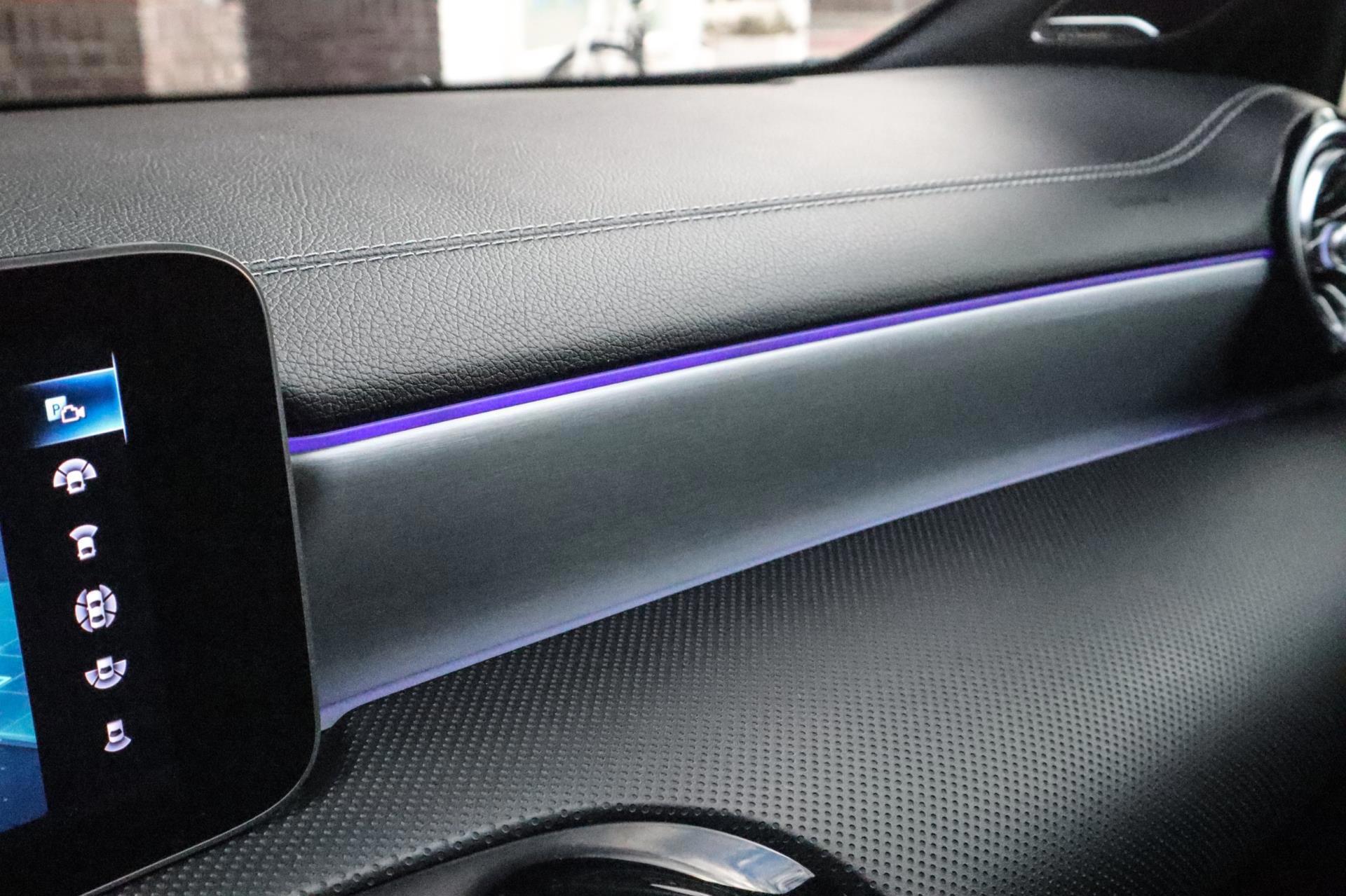Mercedes-Benz A-klasse 220 AMG Night AMBI (2019), foto 24