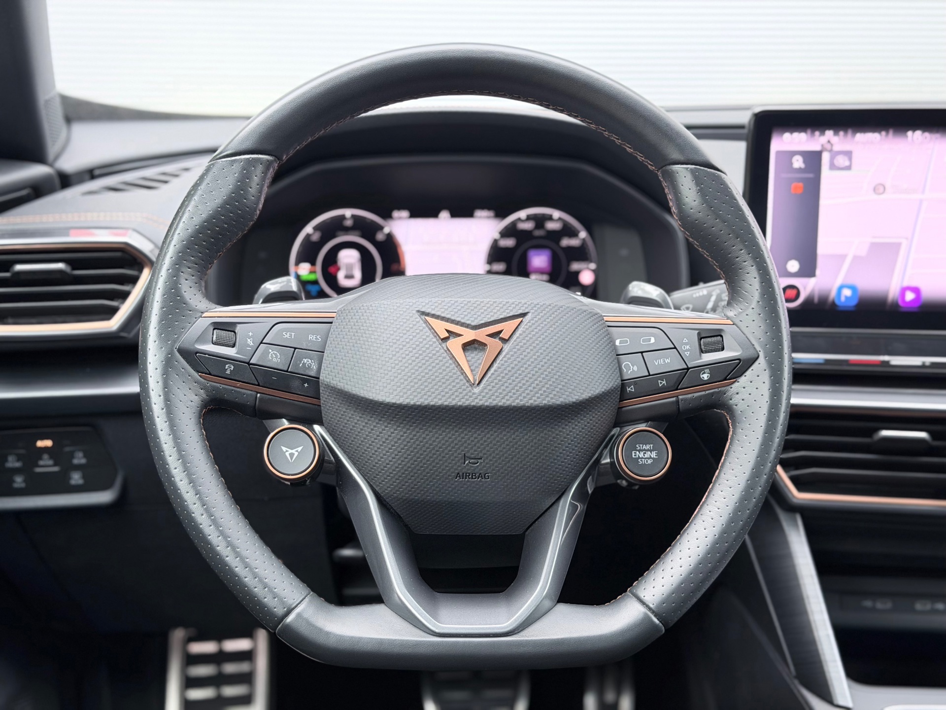 CUPRA Formentor 1.4 e-Hybrid VZ Performance (2022), foto 17