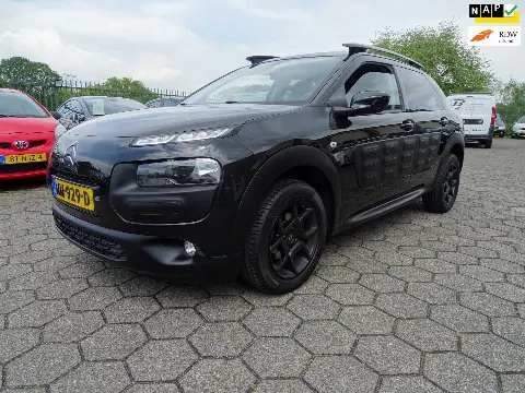 Citroen C4 Cactus 1.2 PureTech Shine (2017)