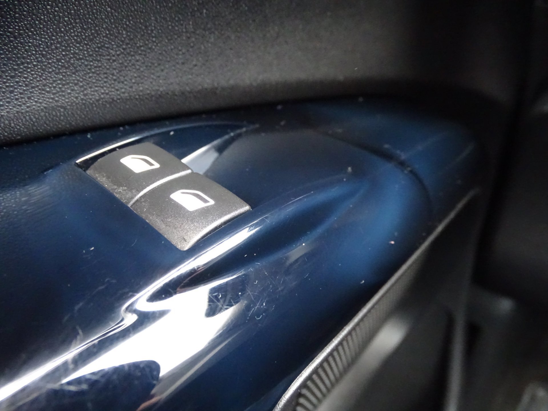Citroen C4 Cactus 1.2 PureTech Shine (2017), foto 13