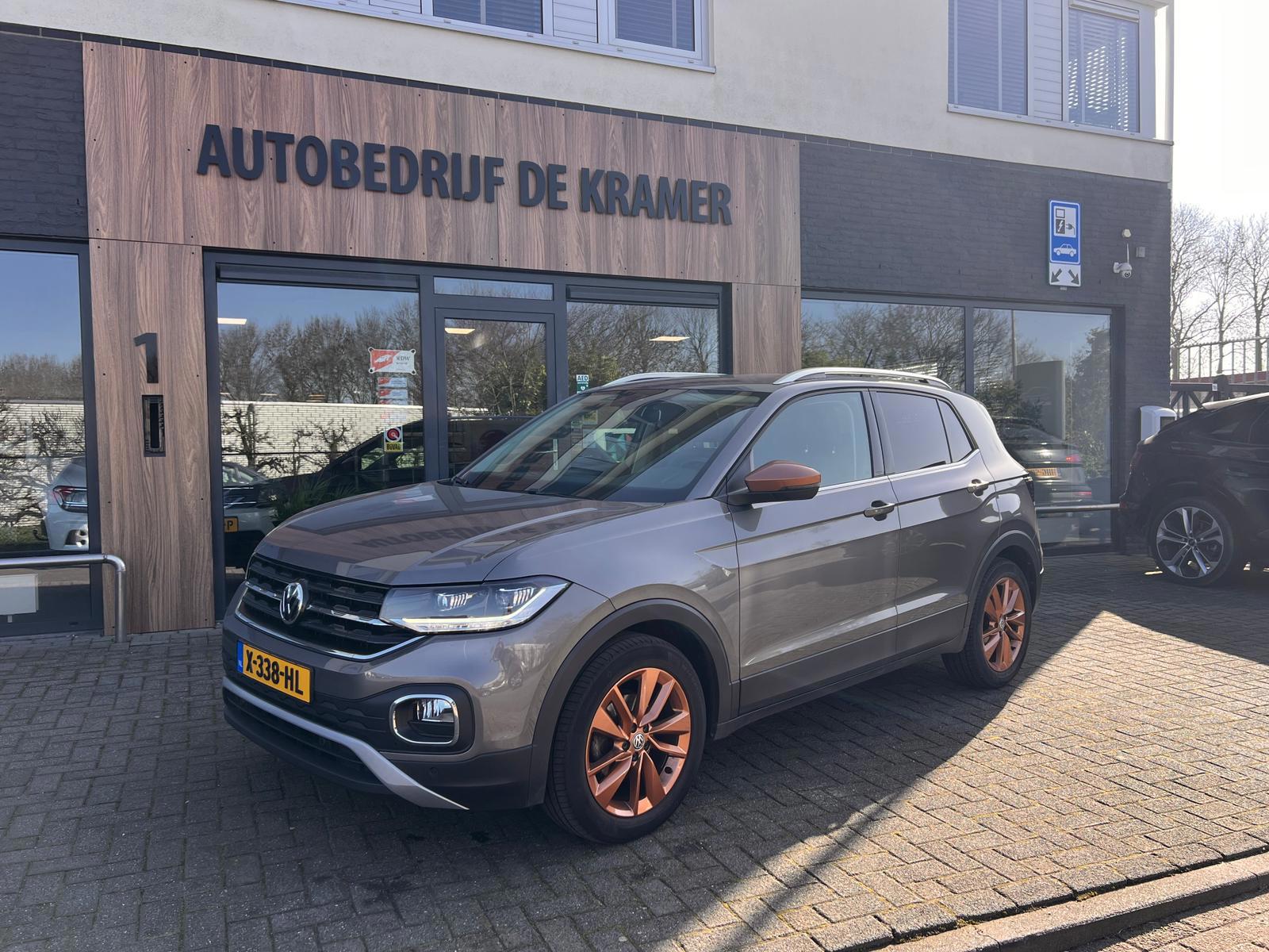 Volkswagen T-Cross 1.5 TSI Style Business R 7 traps DSG (2020), foto 2