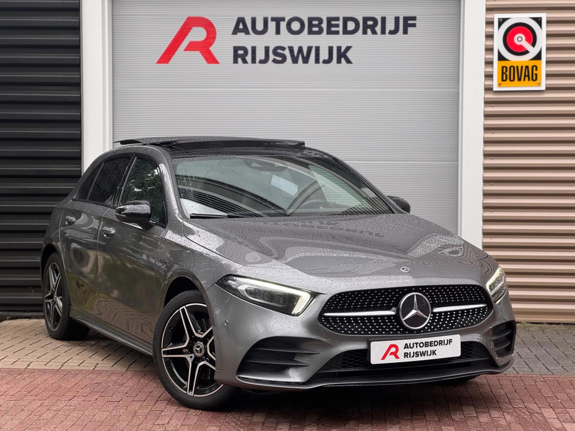 Mercedes-Benz A-klasse 250 e AMG (2020), foto 6