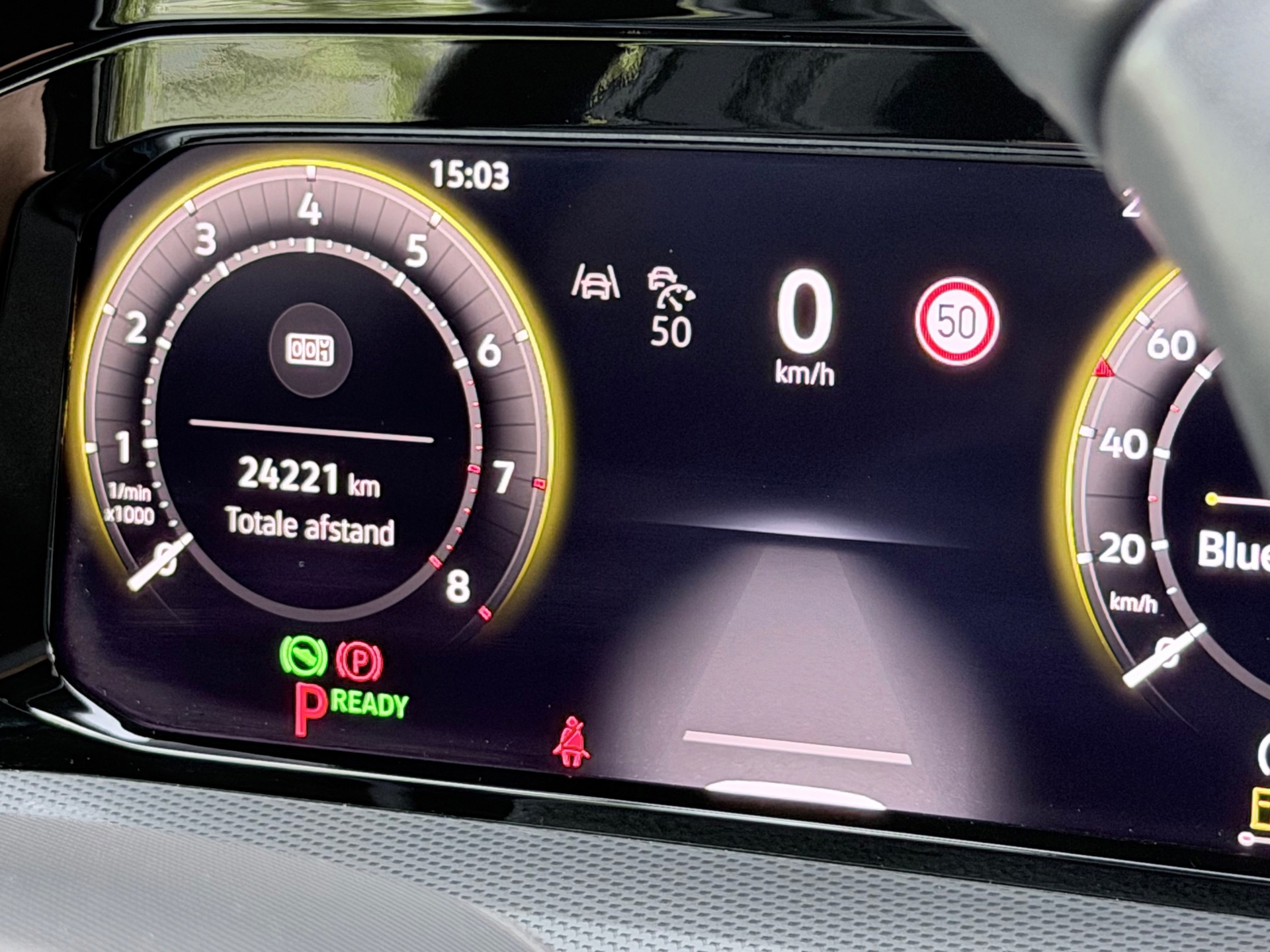 Volkswagen Golf 1.5 eTSI R-Line (2024), foto 23