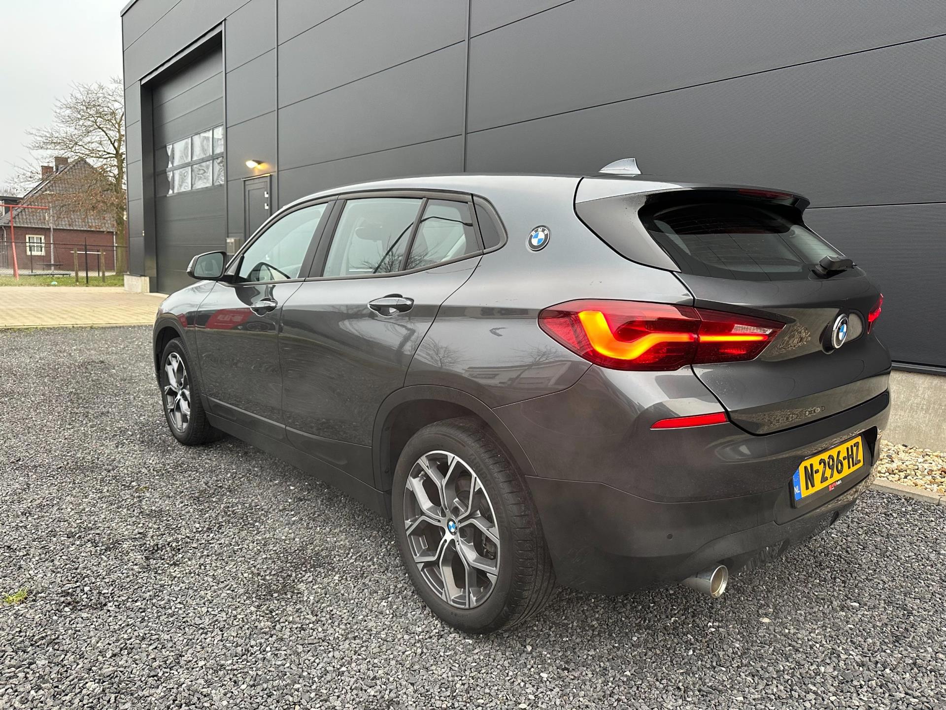 BMW X2 SDrive18i High Executive (2020), foto 4