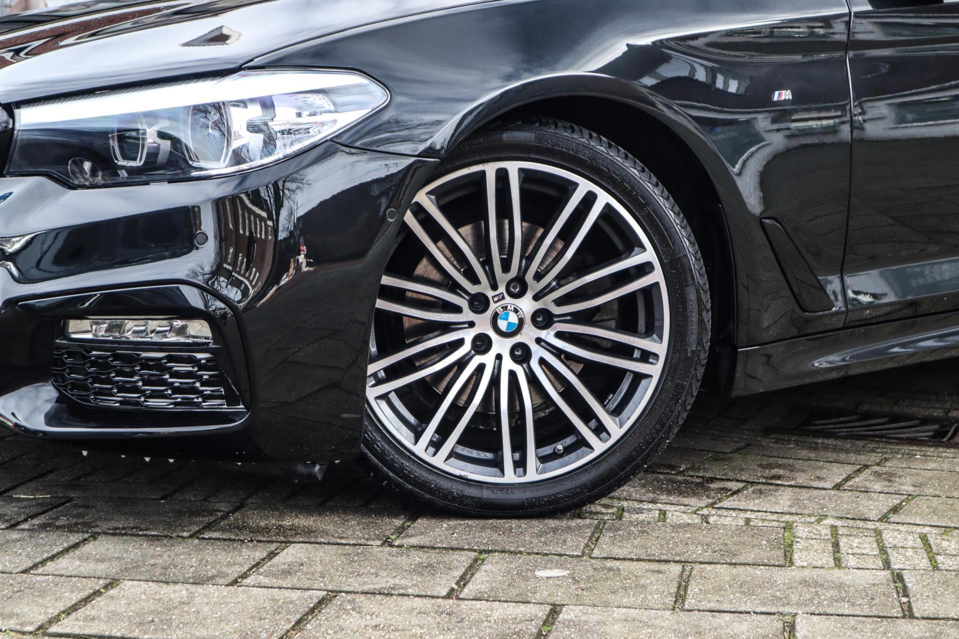 BMW 5-Serie 520d High Executive M-Sport (2019), foto 3