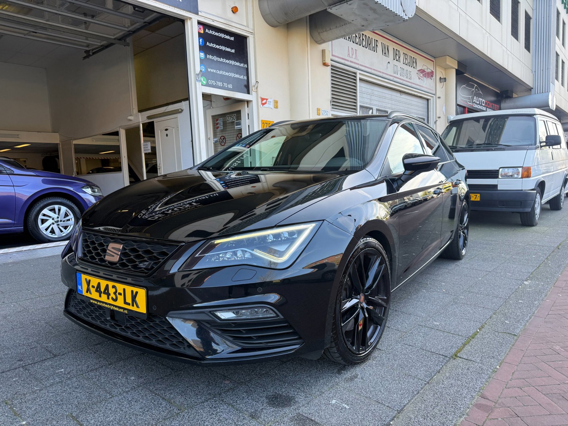 Seat Leon ST 2.0 TSI Cupra 2020 300 (2020), foto 2