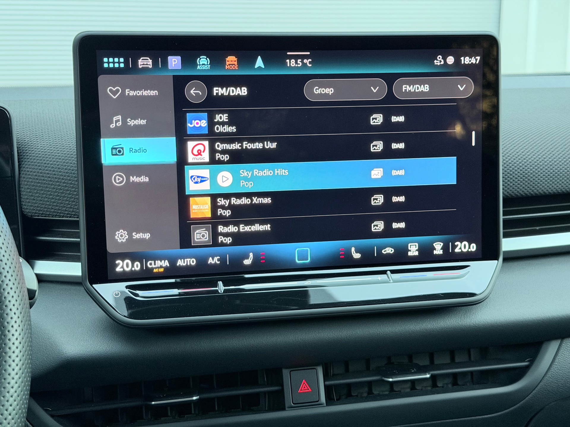 Volkswagen T-Roc 1.5 eTSI R-Line Matrix (2026), foto 20