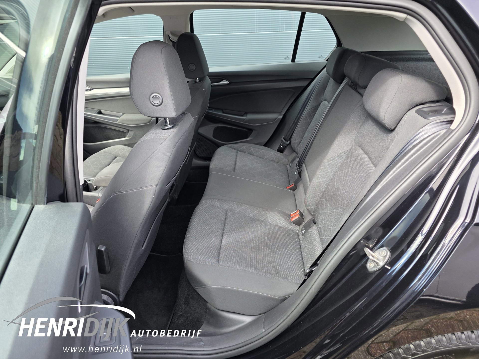Volkswagen Golf 1.5 eTSI Style (2020), foto 29