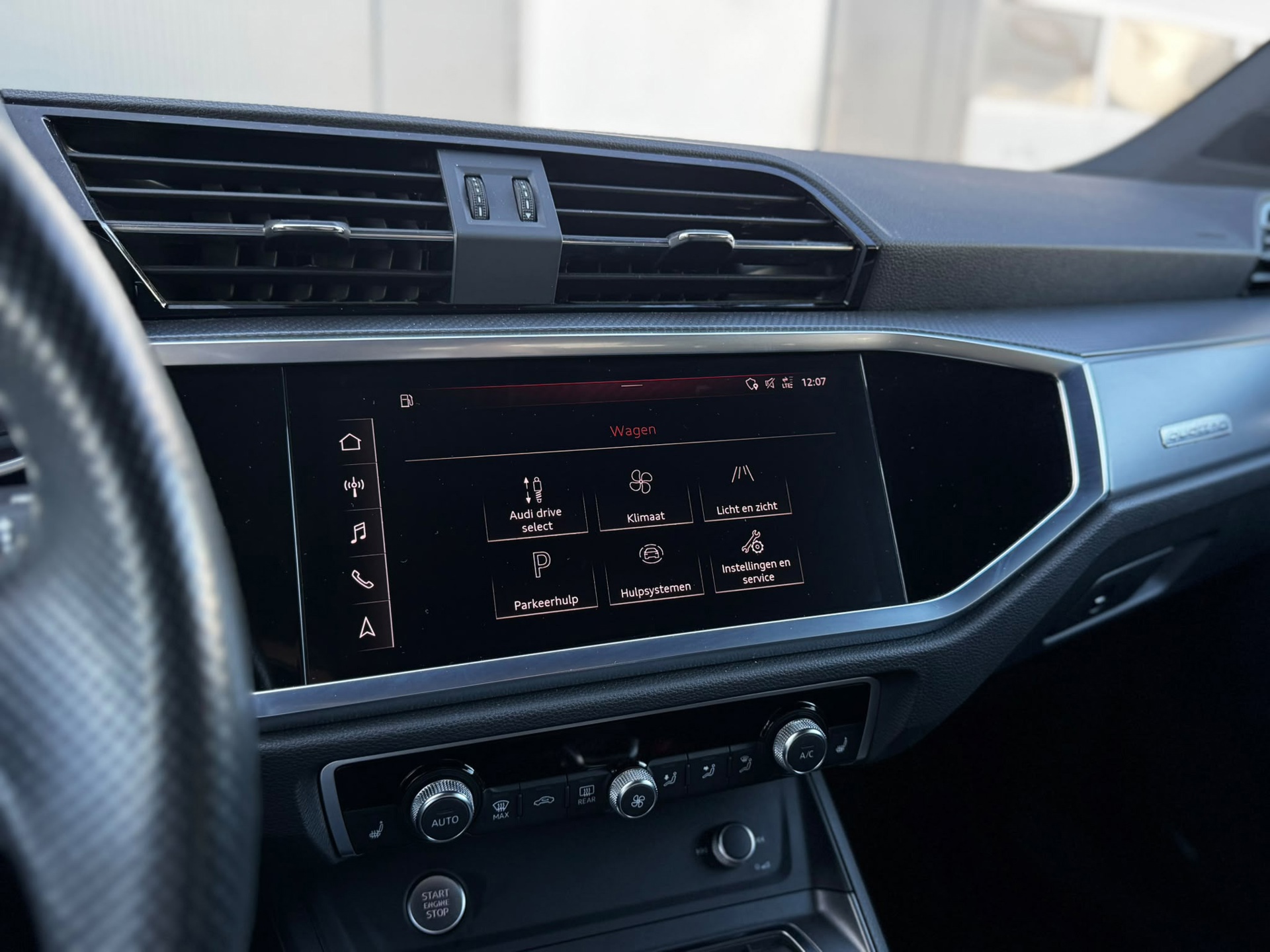 Audi Q3 Sportback 45 TFSI Quattro (2020), foto 15