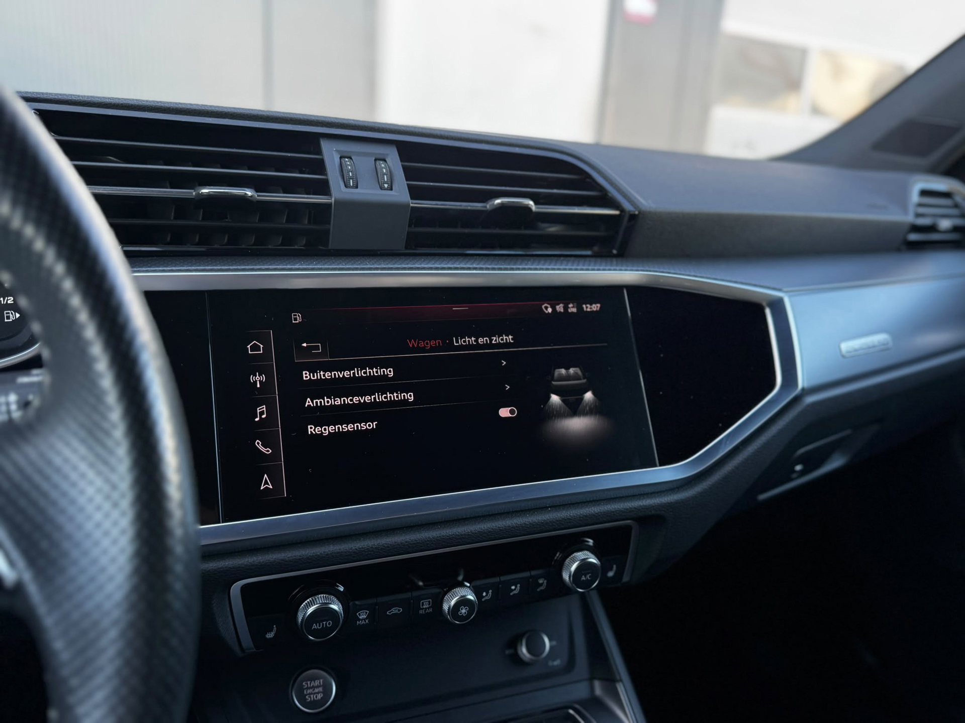 Audi Q3 Sportback 45 TFSI Quattro (2020), foto 16