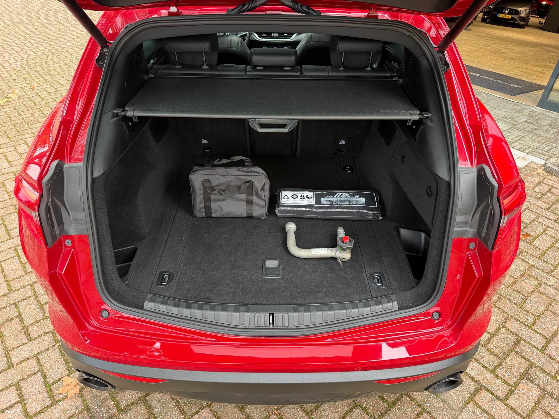 Alfa Romeo Stelvio 2.0 T AWD Special Edition (2018), foto 16