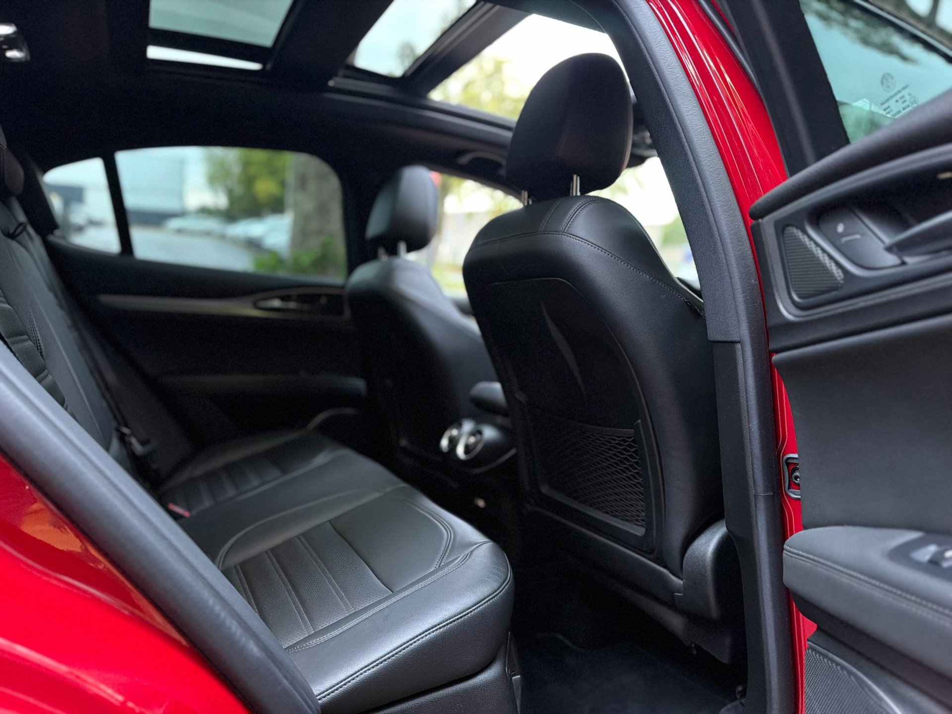 Alfa Romeo Stelvio 2.0 T AWD Special Edition (2018), foto 23
