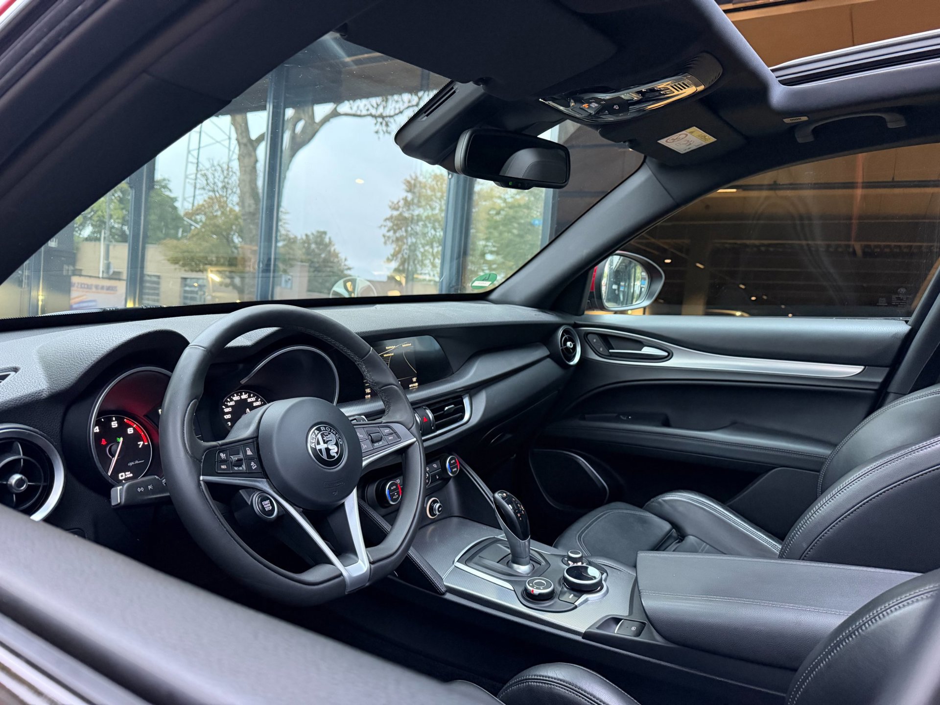 Alfa Romeo Stelvio 2.0 T AWD Special Edition (2018), foto 28