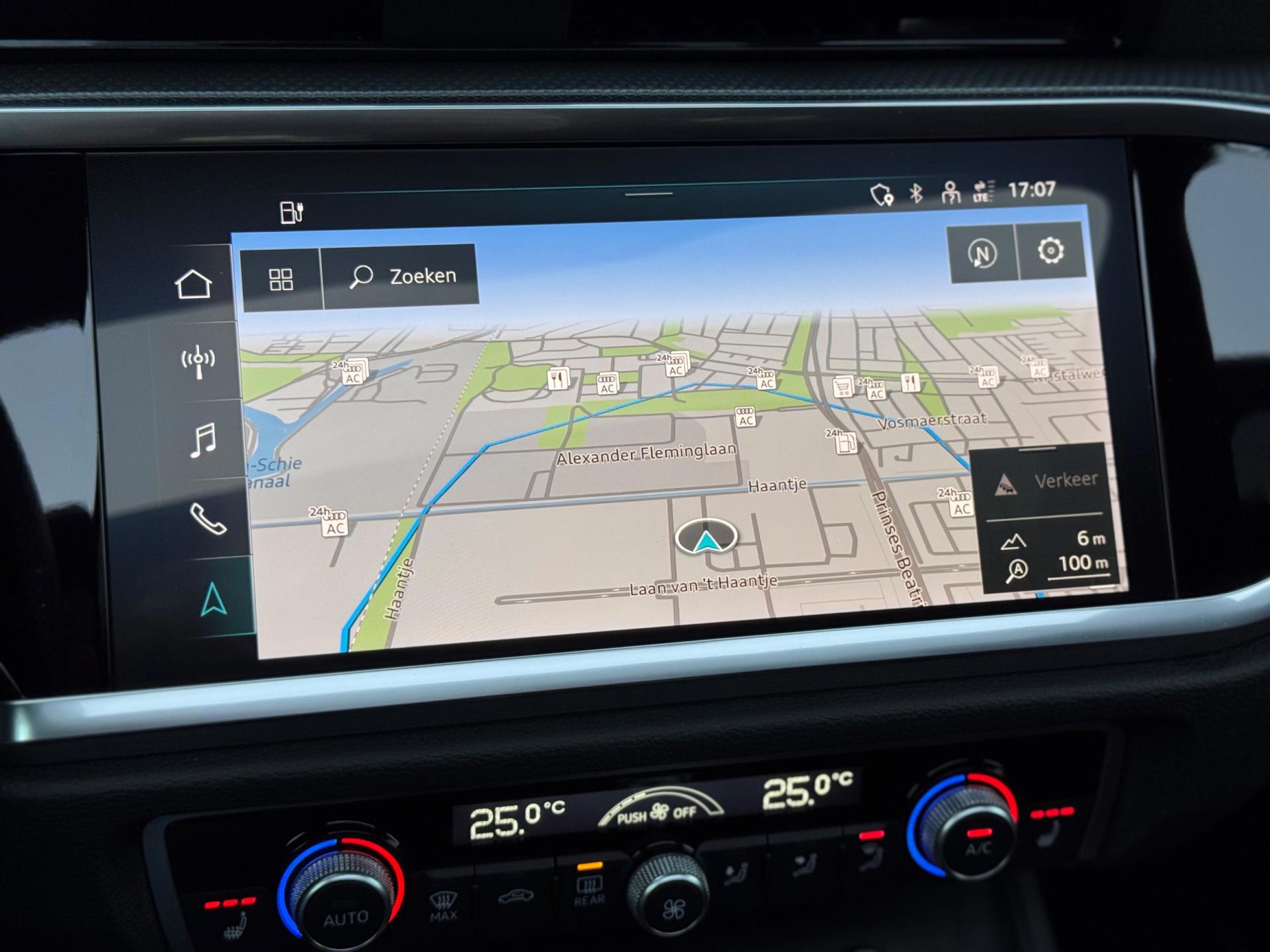 Audi Q3 Sportback 45 TFSI e S Edition (2022), foto 26