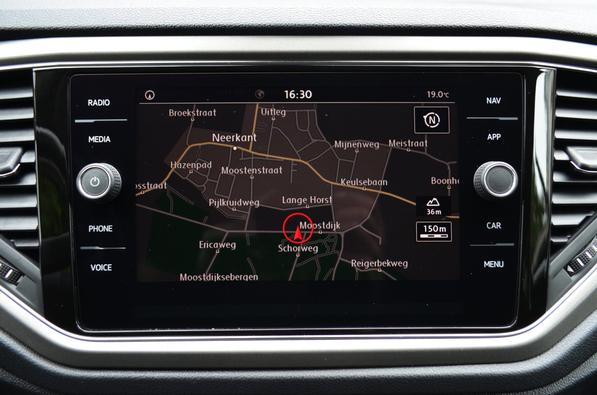 Volkswagen T-Roc 1.5 TSI Style Business (2020), foto 18