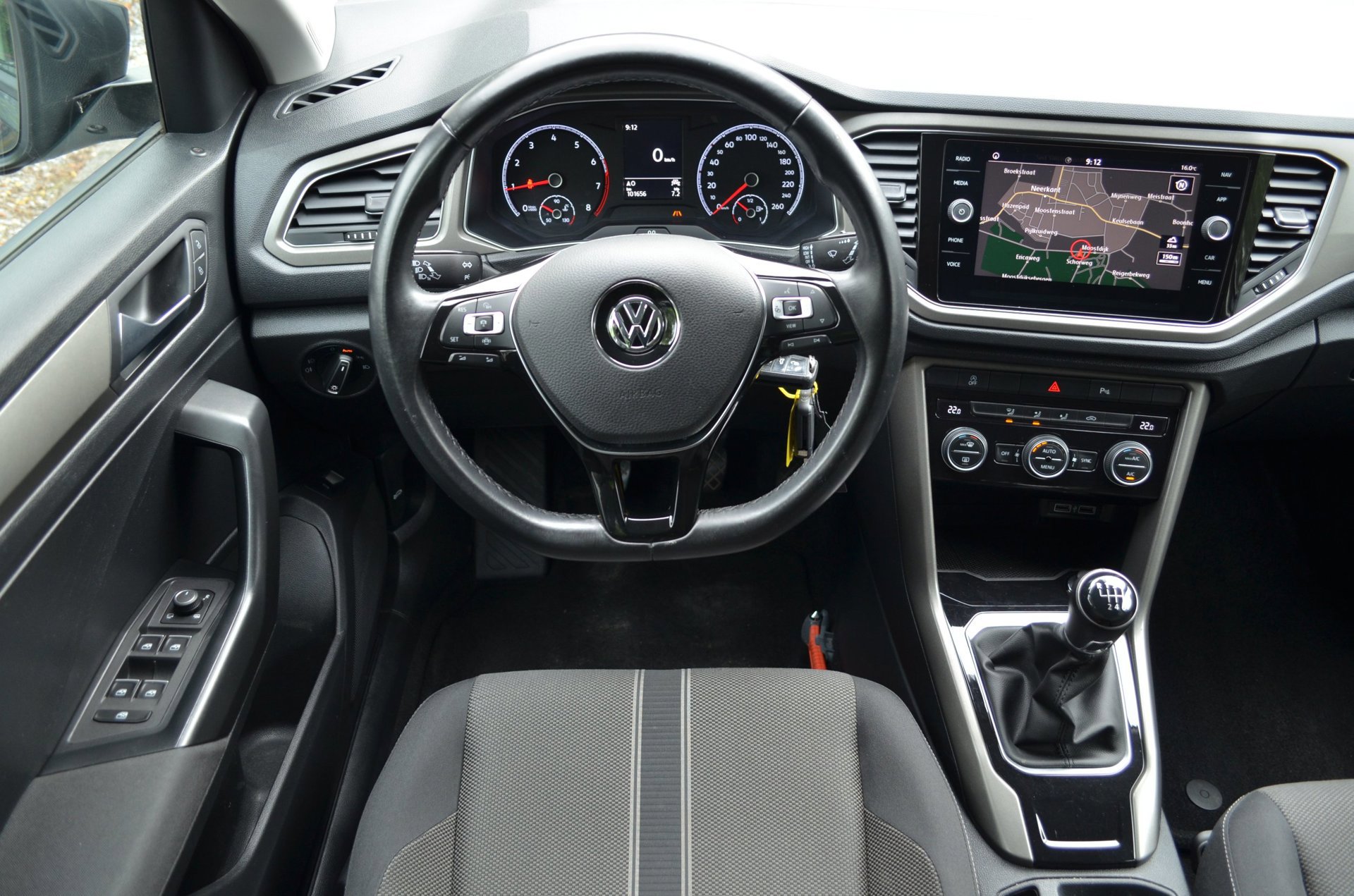 Volkswagen T-Roc 1.5 TSI Style Business (2020), foto 8