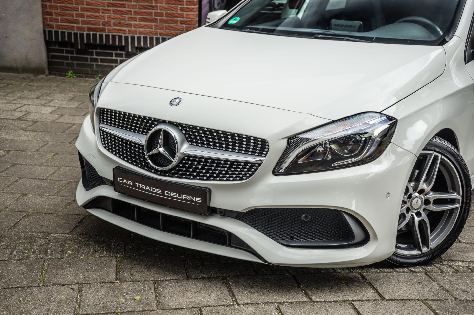 Mercedes-Benz A-klasse 200 AMG Line (2017), foto 5