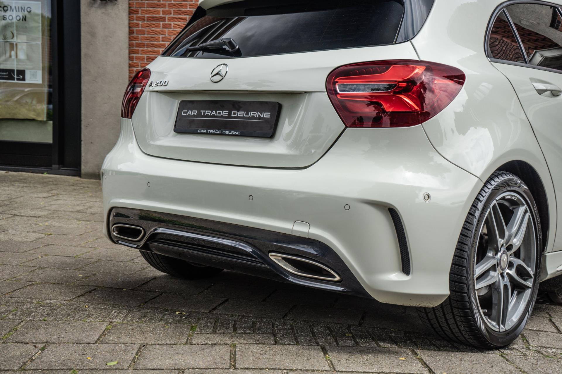 Mercedes-Benz A-klasse 200 AMG Line (2017), foto 9