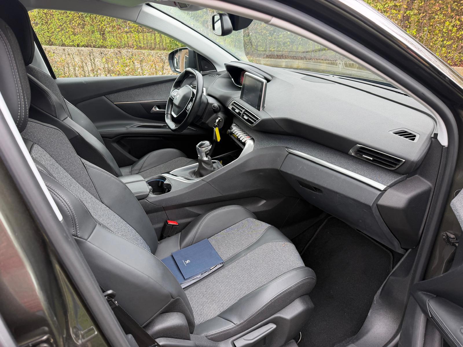 Peugeot 3008 1.2 PureTech Allure-NL auto (2020), foto 12